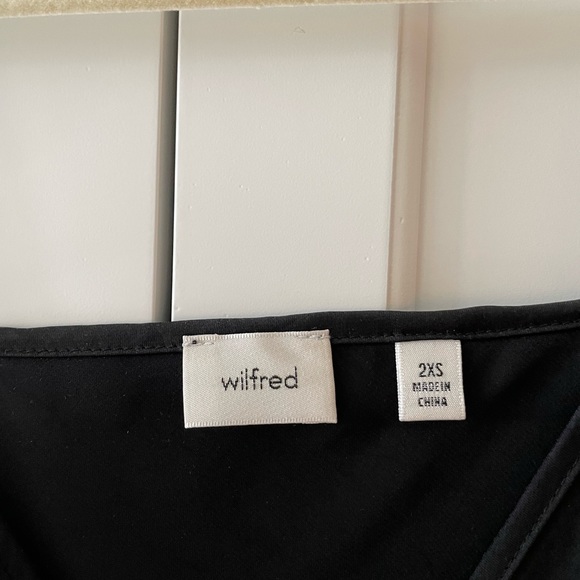 Wilfred Sonnet Satin Dress - Picture 4 of 7